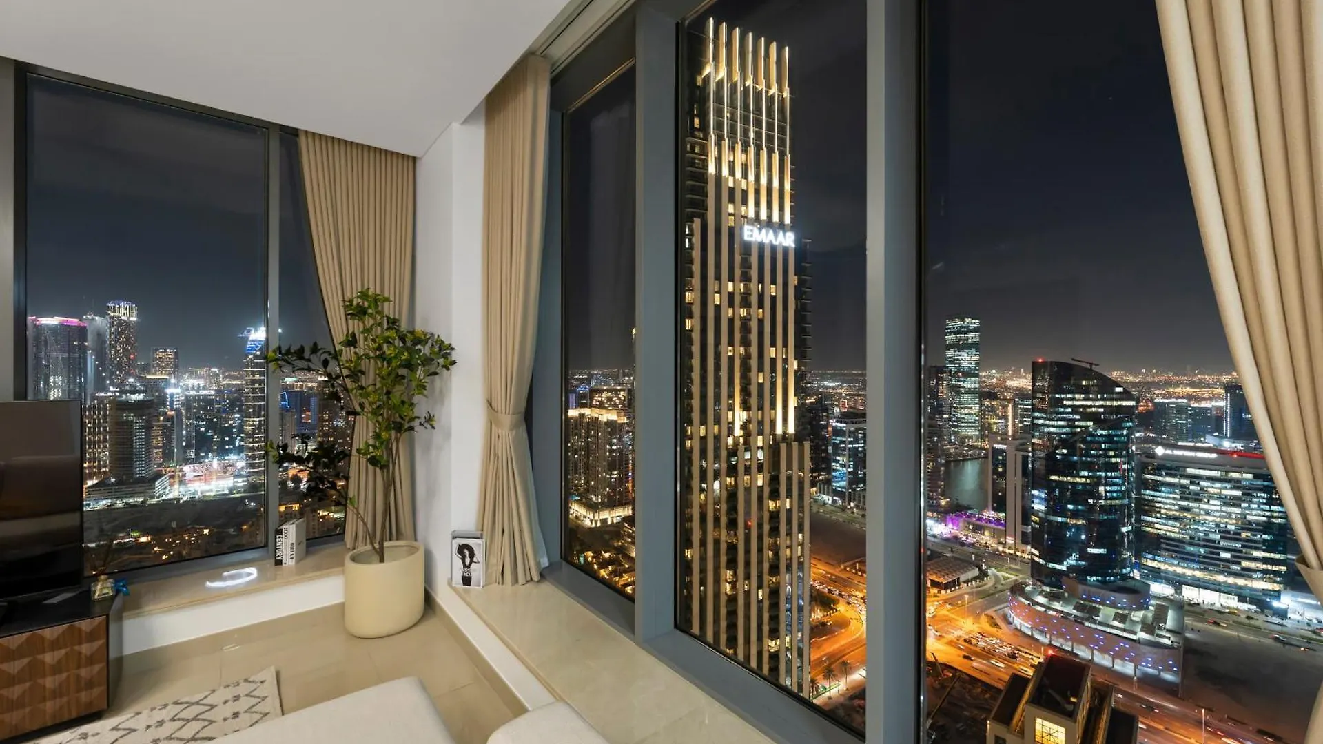 New Downtown Setup - Penthouse With Panoramaic Views Apartment Dubai United Arab Emirates